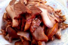 正宗南京六合猪头肉的做法及香料配方