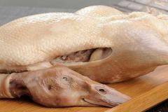 盐水鸭的做法及配料怎么做最好吃？
